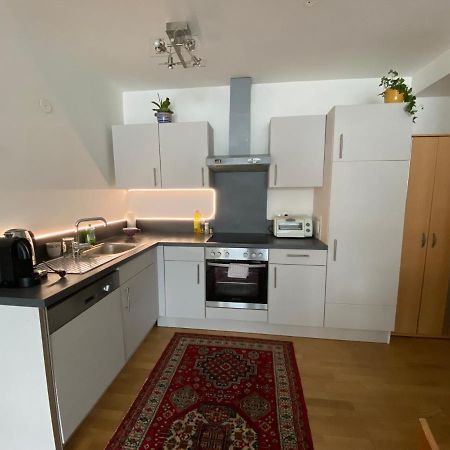 Apartment 9 Stops Away From City-Centre Viena Exterior foto